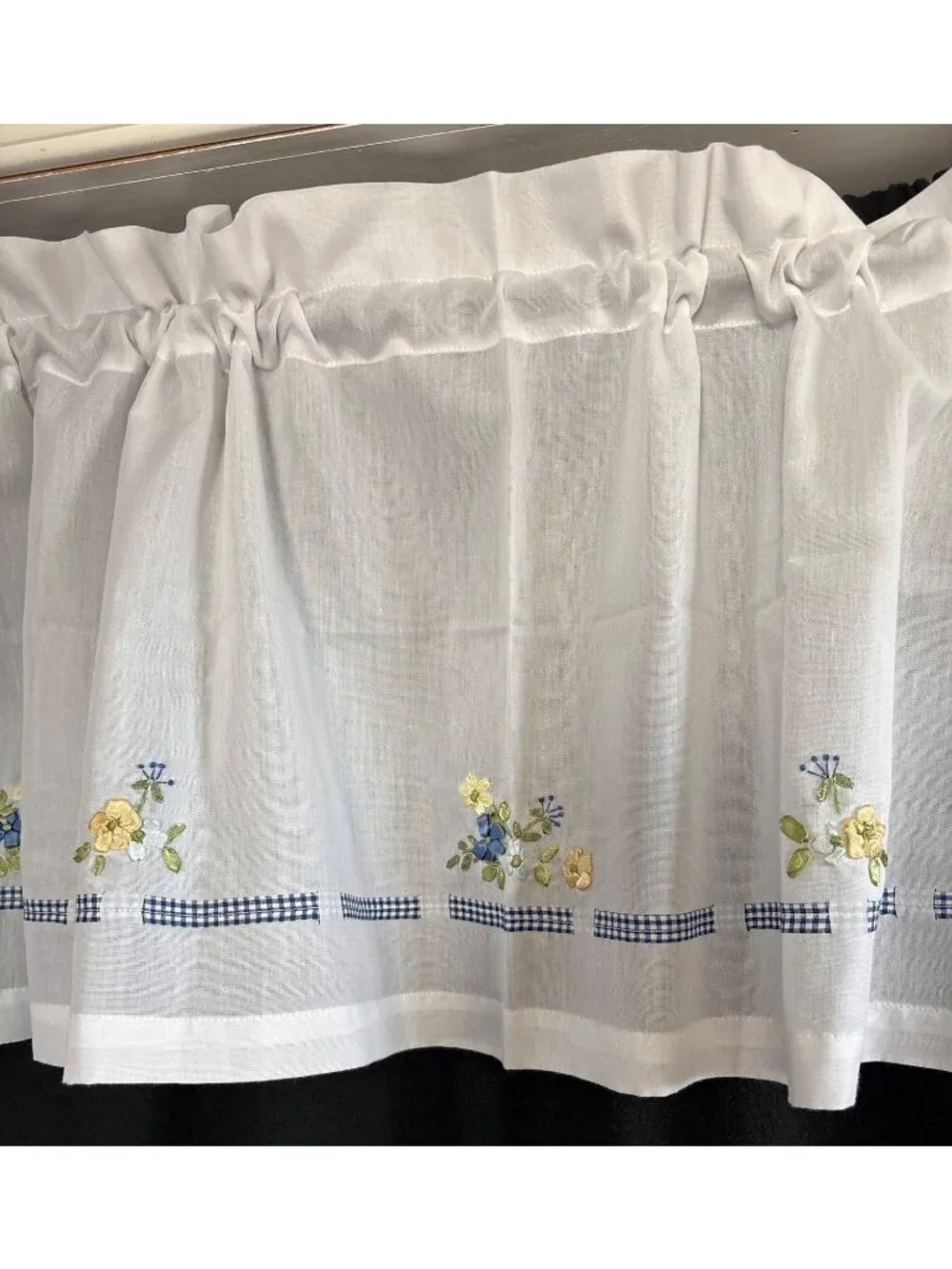 White Window Valance 60